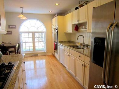 Kitchen. Beautiful granite counters and stainless 