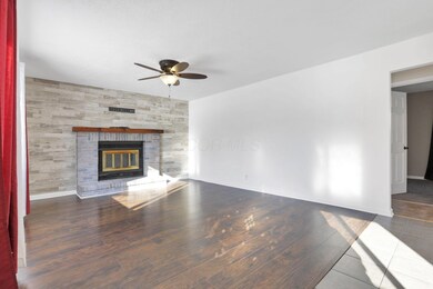 4346 Etna Rd, Columbus, OH 43213 - photo 4