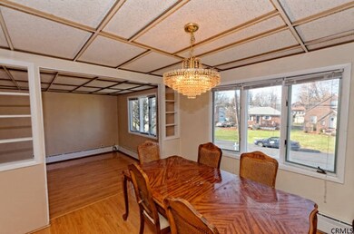 9 Swartson Ct, Albany, NY 12209 - photo 7