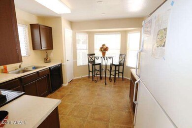 Kitchen & Nook