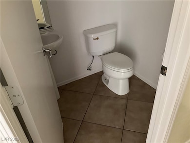 5297 Tipper Ave, Las Vegas, NV 89122 - photo 4