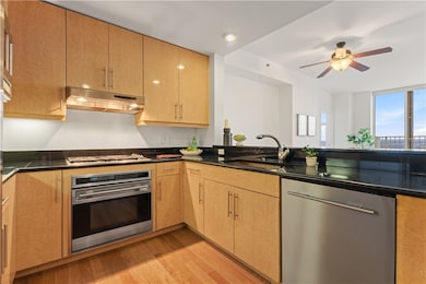 1 W Exchange St unit 2602, Providence, RI 02903 - photo 3