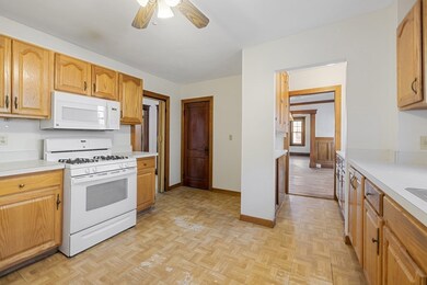 71 Egerton Rd unit 73, Arlington, MA 02474 - photo 4