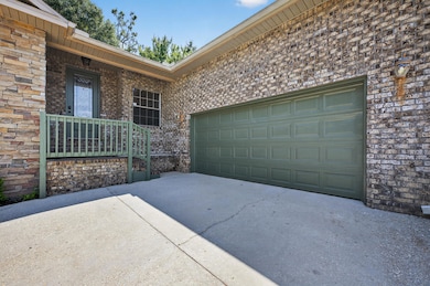 603 red fern rd-crestview-4