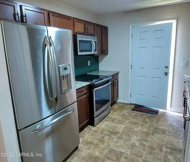 1262 Mull St, Jacksonville, FL 32205 - photo 7