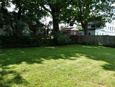 88 Crescent St, Rutland, VT 05701 - photo 6