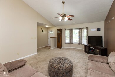 31 Morningside Ct, Whiteland, IN 46184 - photo 2
