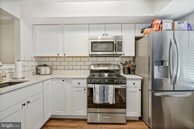 6327 Stevenson Ave unit D, Alexandria, VA 22304 - photo 5