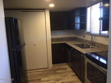 510 N Harris Dr unit B, Mesa, AZ 85203 - photo 5