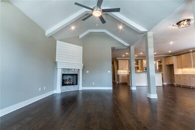 923 N Main St, Bentonville, AR 72712 - photo 4