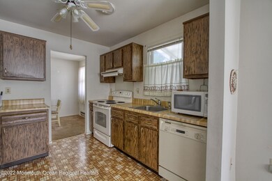 40 Keene St, Whiting, NJ 08759 - photo 3