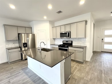 14211 Black Canyon Ln, Conroe, TX 77384 - photo 2