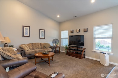 1630 E Filmore Dr, Moses Lake, WA 98837 - photo 5