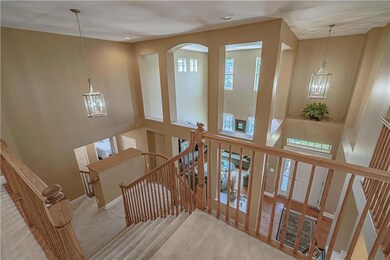 875 Garden Ct, Easton, PA 18040 - photo 6