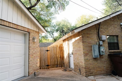 13002 Cedarhurst Cir, Austin, TX 78729 - photo 7