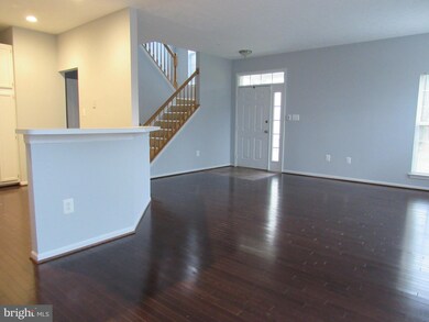 6208 Gothic Ln, Bowie, MD 20720 - photo 6