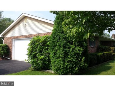 3 Medical Crossing Rd, Tamaqua, PA 18252 - photo 2