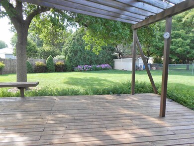 4212 Jersey Ridge Rd, Davenport, IA 52807 - photo 4