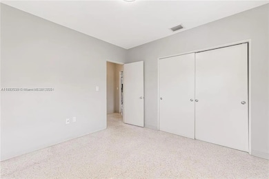 260 SW 31st Ct unit 1, Miami, FL 33135 - photo 5