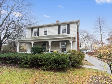 522 Putnam Pike, Greenville, RI 02828 - photo 4