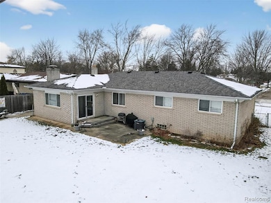 16224 Terra Bella St, Clinton Township, MI 48038 - photo 3