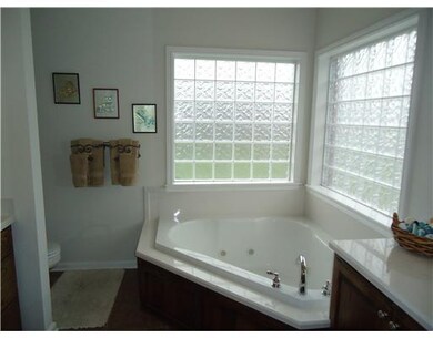 Master Bath/Spa.