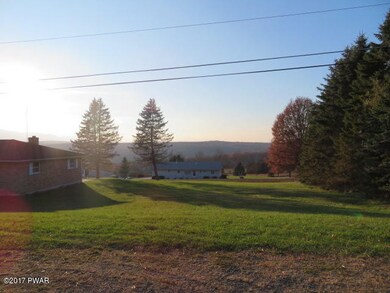 27 Beechwood Terrace, Hawley, PA 18428 - photo 2