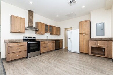 909 Hancock St unit 2, Quincy, MA 02170 - photo 3