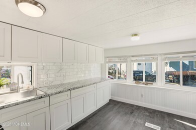 9 Avenue A, Keansburg, NJ 07734 - photo 4