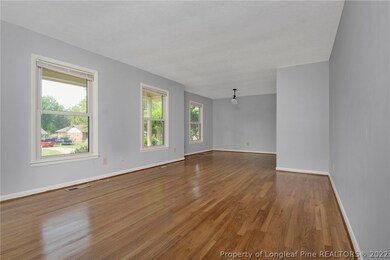 106 Ingleside Dr, Fayetteville, NC 28303 - photo 7