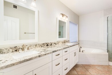MASTRE SUITE BATHROOM