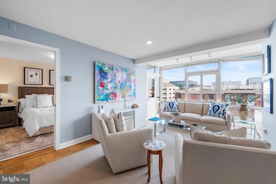 Potomac Plaza Terraces unit 906/907, Washington, DC 20037 - photo 4