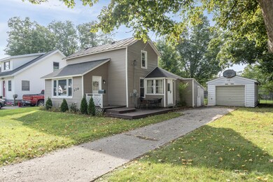130 West Sycamore-2