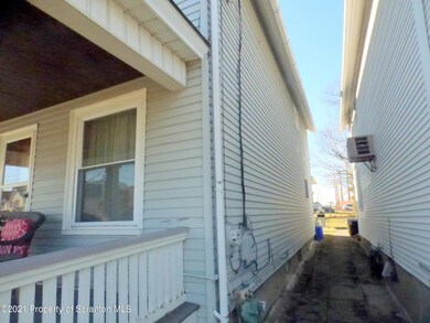 339 Ferdinand St, Scranton, PA 18508 - photo 4
