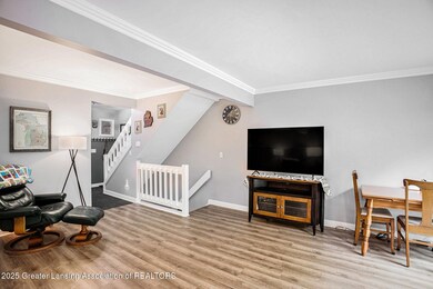 2022 Greenwich Ct, Lansing, MI 48910 - photo 7