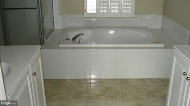 2321 Crosslanes Way, Odenton, MD 21113 - photo 3