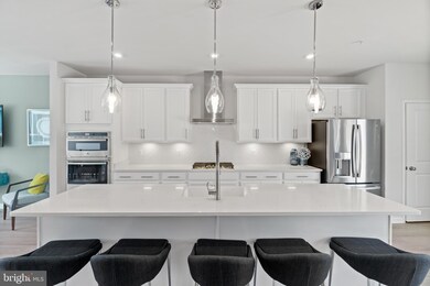 23451 Sugar Pine Ln, California, MD 20619 - photo 5