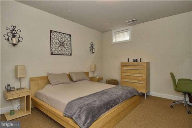 12235 Cypress Spring Rd, Clarksburg, MD 20871 - photo 5