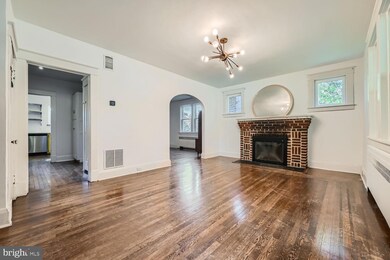 4317 Walther Ave, Baltimore, MD 21214 - photo 6