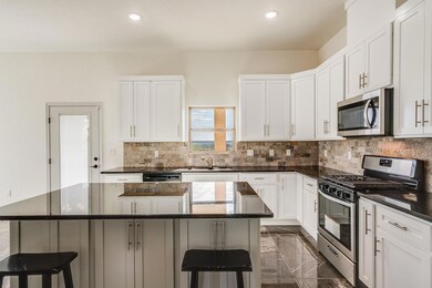 401 Vianney Way-77