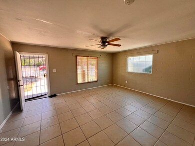 6211 N 51st Ave, Glendale, AZ 85301 - photo 7