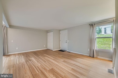 31 Ewing Dr, Reisterstown, MD 21136 - photo 3