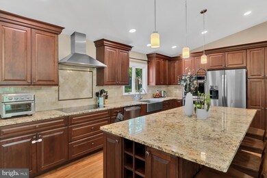 2319 Lakeview Dr, Yardley, PA 19067 - photo 7