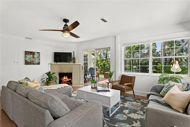 1900 Jackson St N, Saint Petersburg, FL 33704 - photo 4