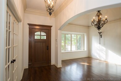 Office and dining room adjacent to the entry way.