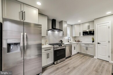 5506 C St SE, Washington, DC 20019 - photo 4