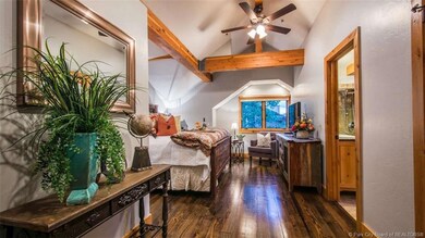 Master Bedroom- 3rd Level