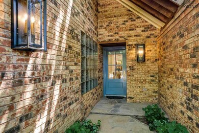 1627 Midwestern Pkwy, Wichita Falls, TX 76302 - photo 2