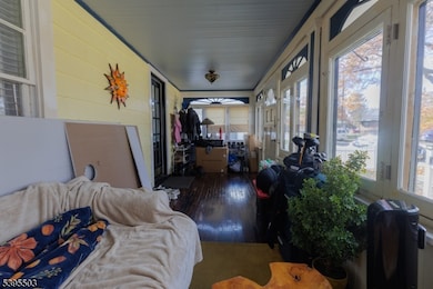 935 Thorn St, Rahway, NJ 07065 - photo 6