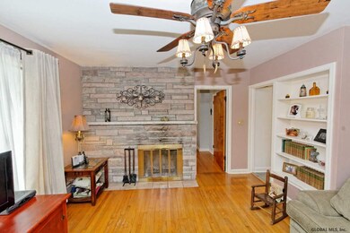 925 Altamont-Voorheesville Rd, Guilderland, NY 12186 - photo 5